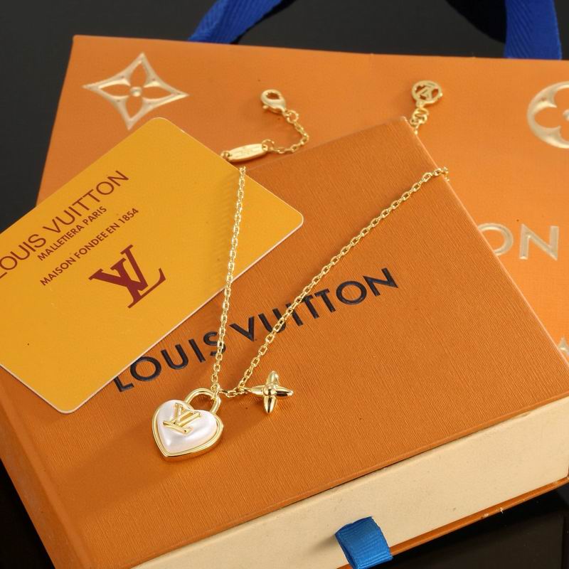 LV Necklace 03yxs144